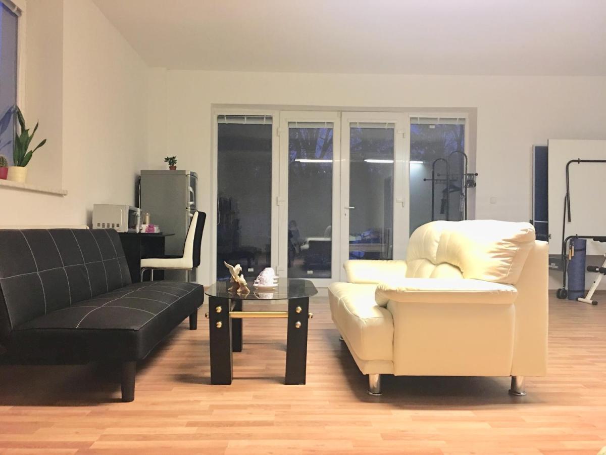 Klidne A Utulne Ubytovani Brno Stary Liskovec Exteriör bild