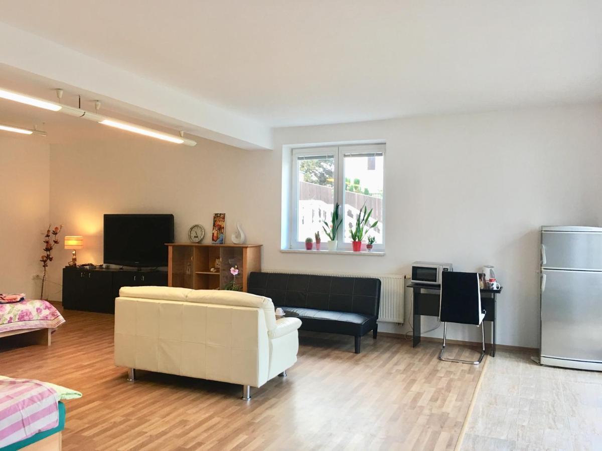 Klidne A Utulne Ubytovani Brno Stary Liskovec Exteriör bild